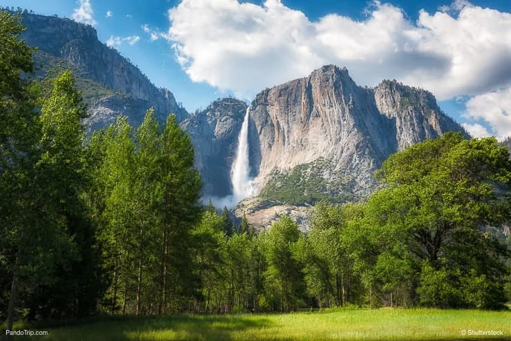 آبشار Yosemite در کالیفرنیا ایالات متحده آمریکا