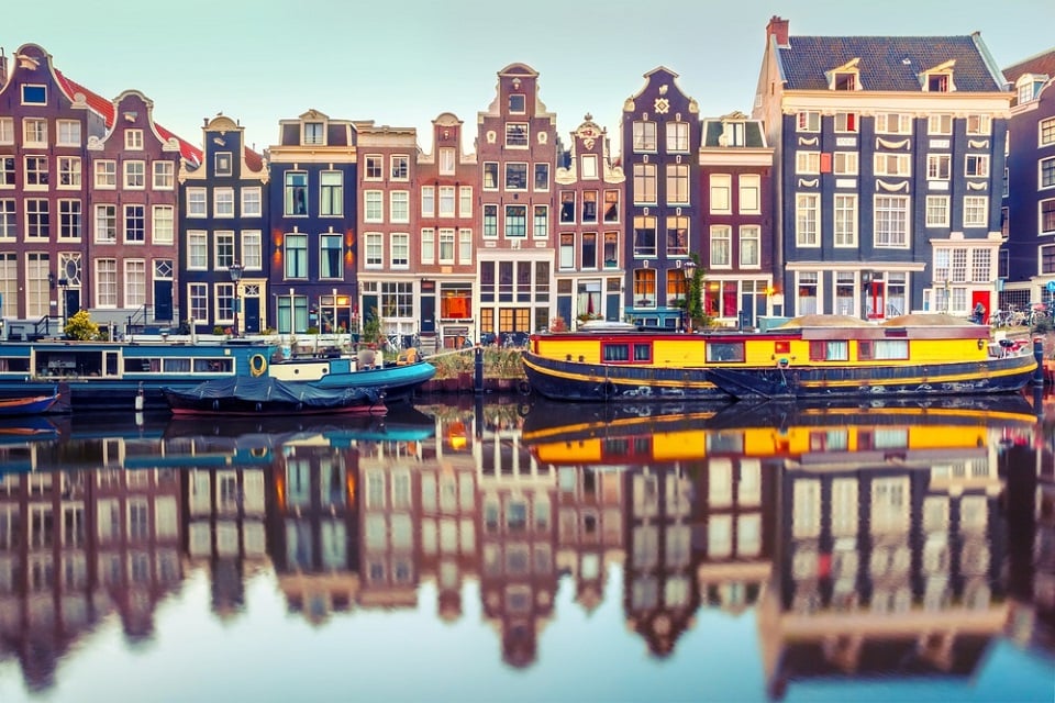 پر ازدحام‌ترین شهرهای اروپا-آمستردام هلند