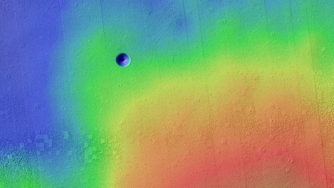ماجرای گودال عظیم مریخ - تصاویر ناسا